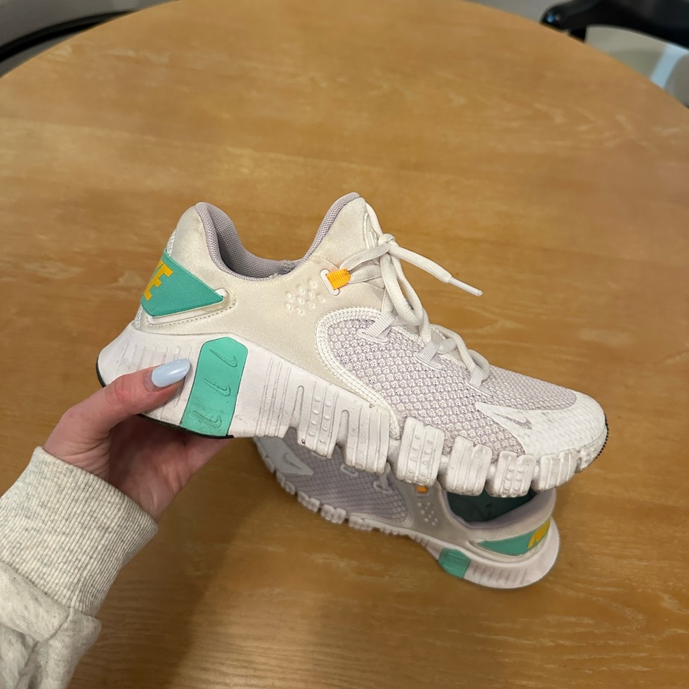 Nike Metcon Green Glow